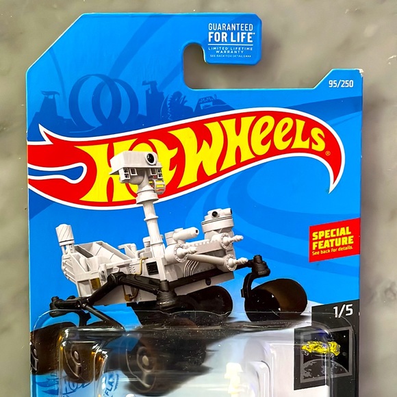 Special Feature :Mars Perseverance Rover - Picture 2 of 11